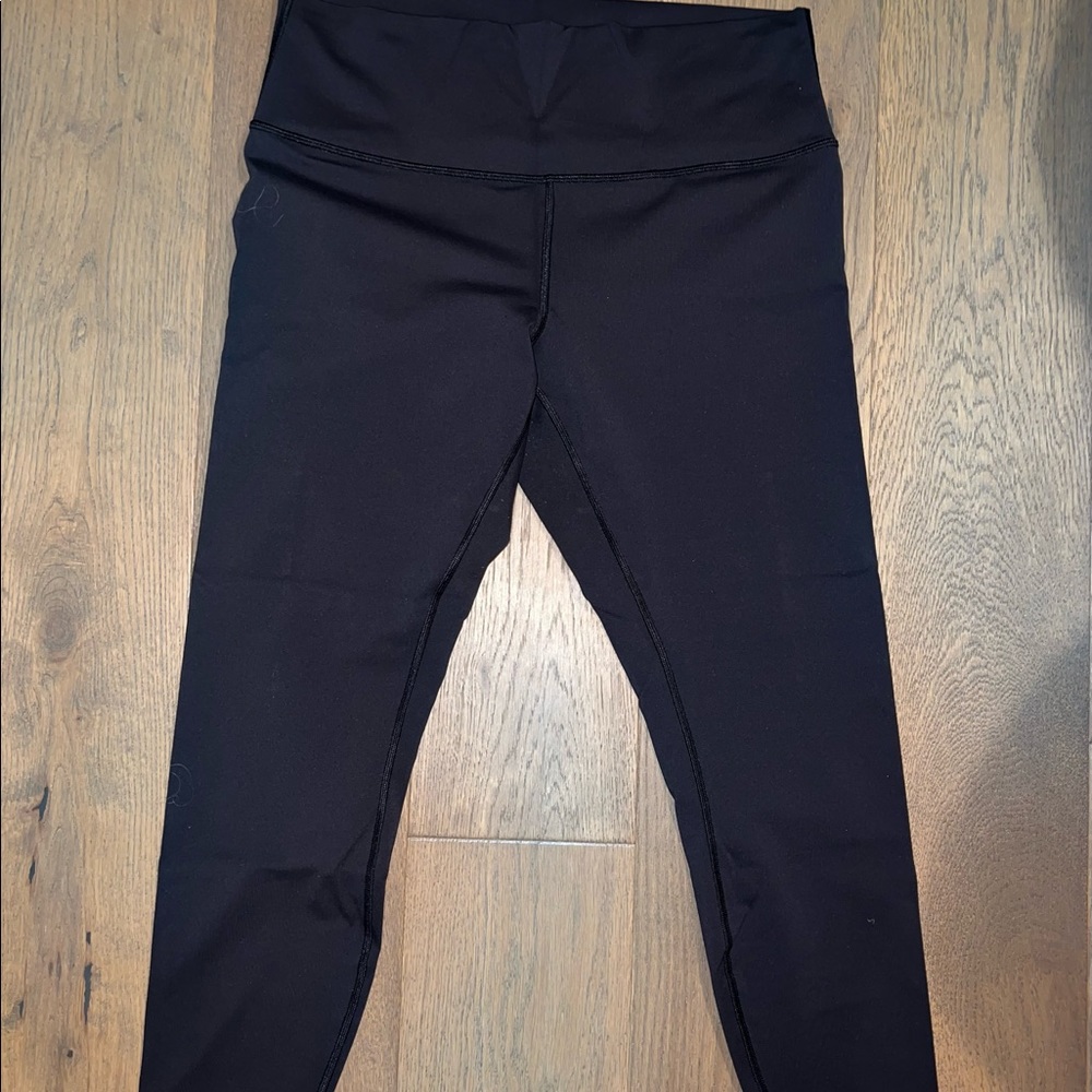 Lululemon wunder under HR 25in size 14